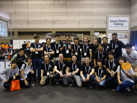 Team NAIST-Panasonic finished 6th in the Amazon Robotics Challenge 2017 (July 30, 2017)