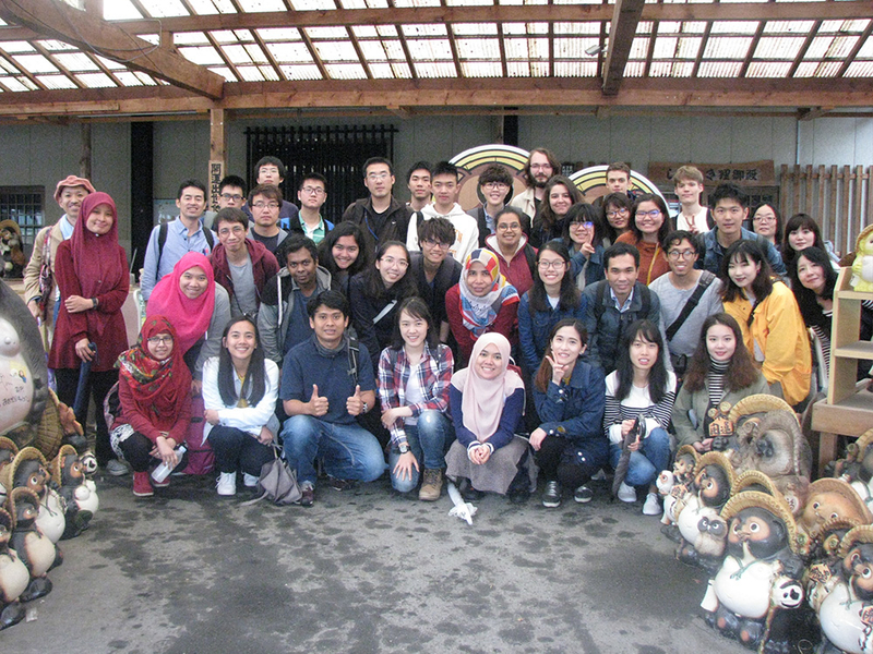 One-day Excursion to Hikone for International Students (May 13, 2018)