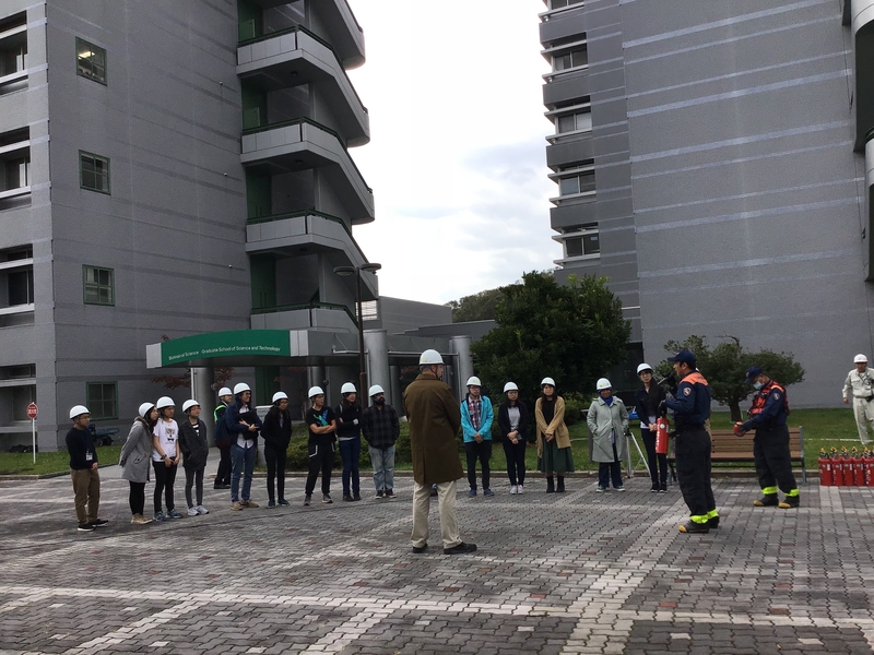 Earthquake and fire safety drill (October 31, 2018) 