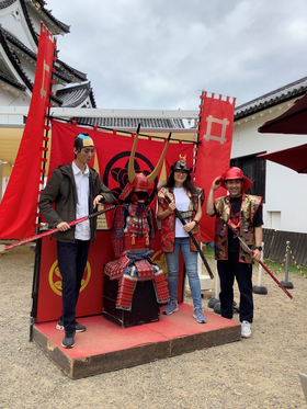 Commemorative photo at Hikone castle