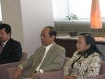 ガジャマダ大学医学部長らが5/16表敬訪問(2008/5/16)