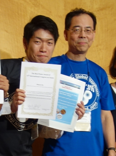 ストレス微生物科学研究室の伊藤稔さん（博士前期課程2年）、高木博史教授が「第14回酵母国際会議（ICY14）」においてベストポスター賞を受賞