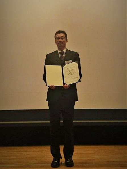 物質創成科学研究科　光情報分子科学研究室の中野元博さん(博士後期課程３年)が第14回薄膜材料デバイス研究会にてスチューデントアワードを受賞