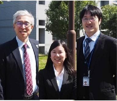 光反応分子科学研究室の修了生　八木智子さんが（発表当時、光情報分子科学研究室　博士前期課程２年）第60回フラーレン・ナノチューブ・グラフェン総合シンポジウムおいて若手奨励賞を受賞