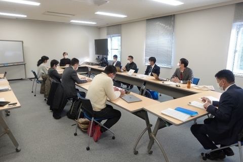 「第1回President's Round Table」を開催（2021/12/01）