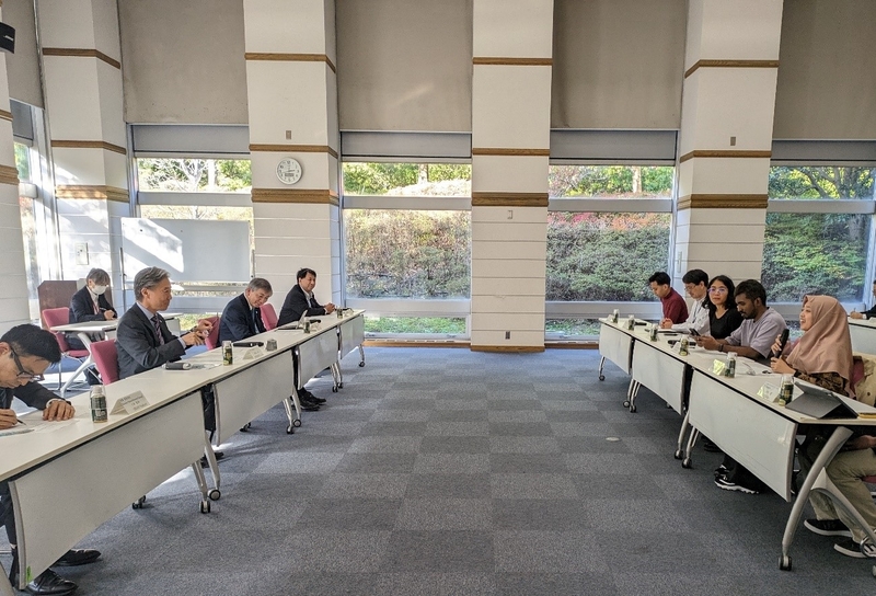 「学長と学生との懇談会」を開催(2023/11/7)