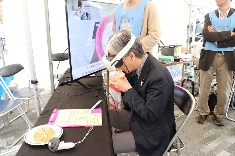 大阪・関西万博2025を塩﨑学長が視察(2025/4/23)