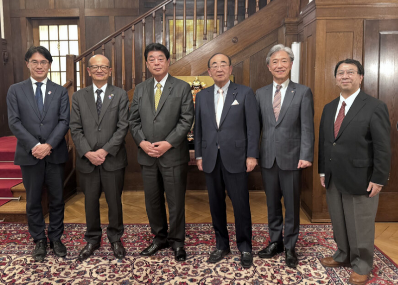 塩﨑学長一行がスイス・ベルン州を訪問（2025/5/19-25）