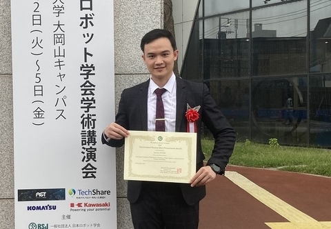 ロボットラーニング研究室のNgoc Huy Nguyenさん(博士前期課程2年)が、日本ロボット学会International Session Best Presentation Awardを受賞