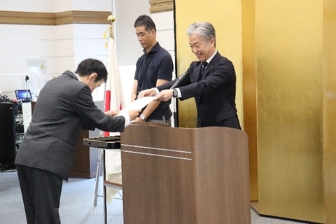 令和7年度　財務貢献者報奨授与式を実施（2025/10/02）