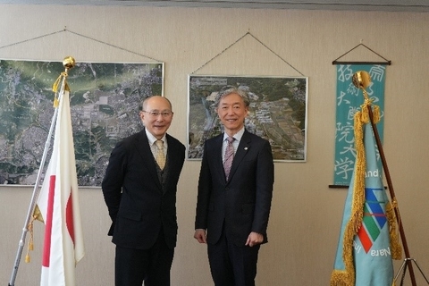 外務省 三澤政府代表／特命全権大使（関西担当）が本学を視察（2026/2/24）